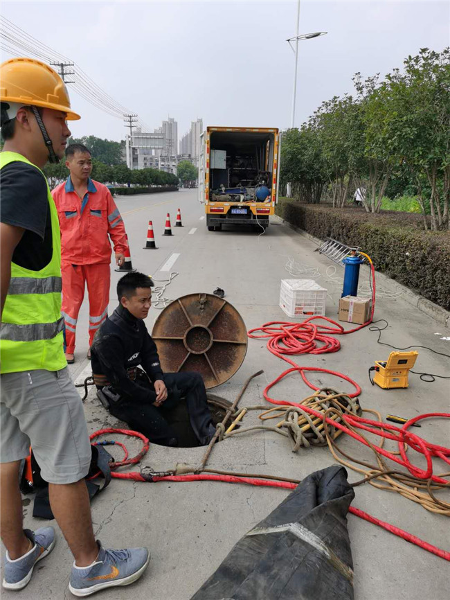 端州翻衬法管道修复技术主要工序
